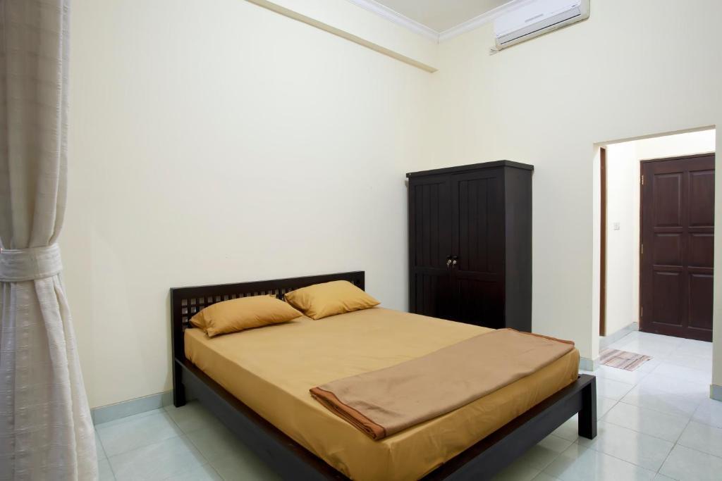 Pondok Taman 828 Otel Denpasar Oda fotoğraf